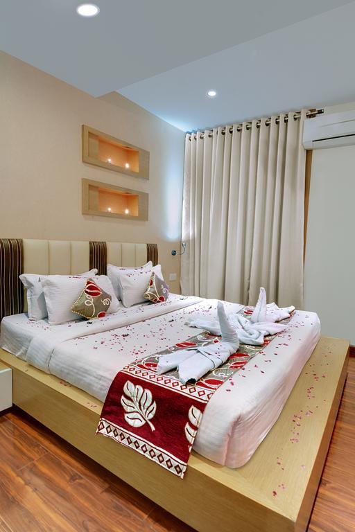 Hotel Balaji Central Ratlam Room photo