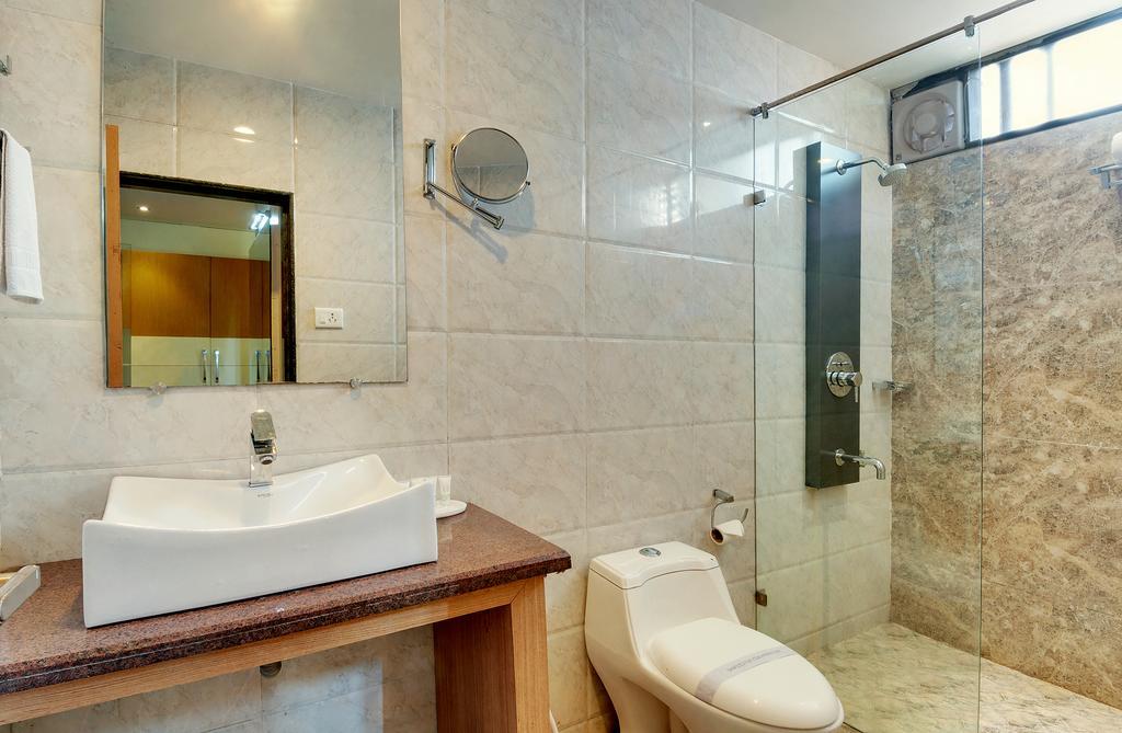 Hotel Balaji Central Ratlam Exterior photo